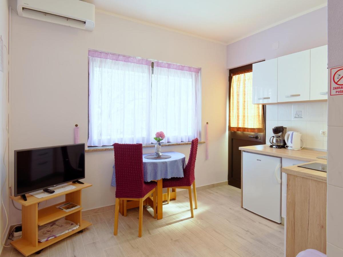 Apartments Marta By Rent Istria Novigrad Istria Buitenkant foto