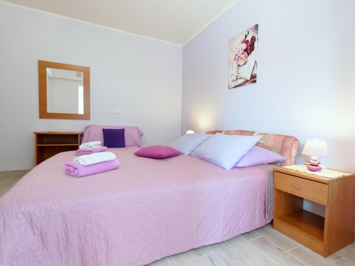 Apartments Marta By Rent Istria Novigrad Istria Buitenkant foto
