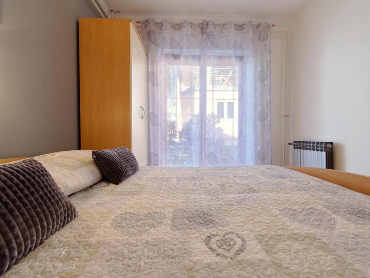 Apartments Marta By Rent Istria Novigrad Istria Buitenkant foto